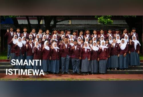 SMANTI Istimewa, Nyaah Ka Adi
